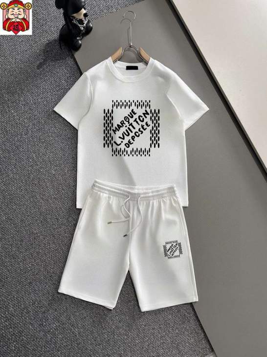Picture of LV Shirt Pant Suits _SKULVM-5XLkdtr18823678